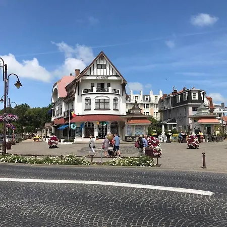 Sandpiper B0 Beautiful With 2 Bedrooms Apartment De Haan